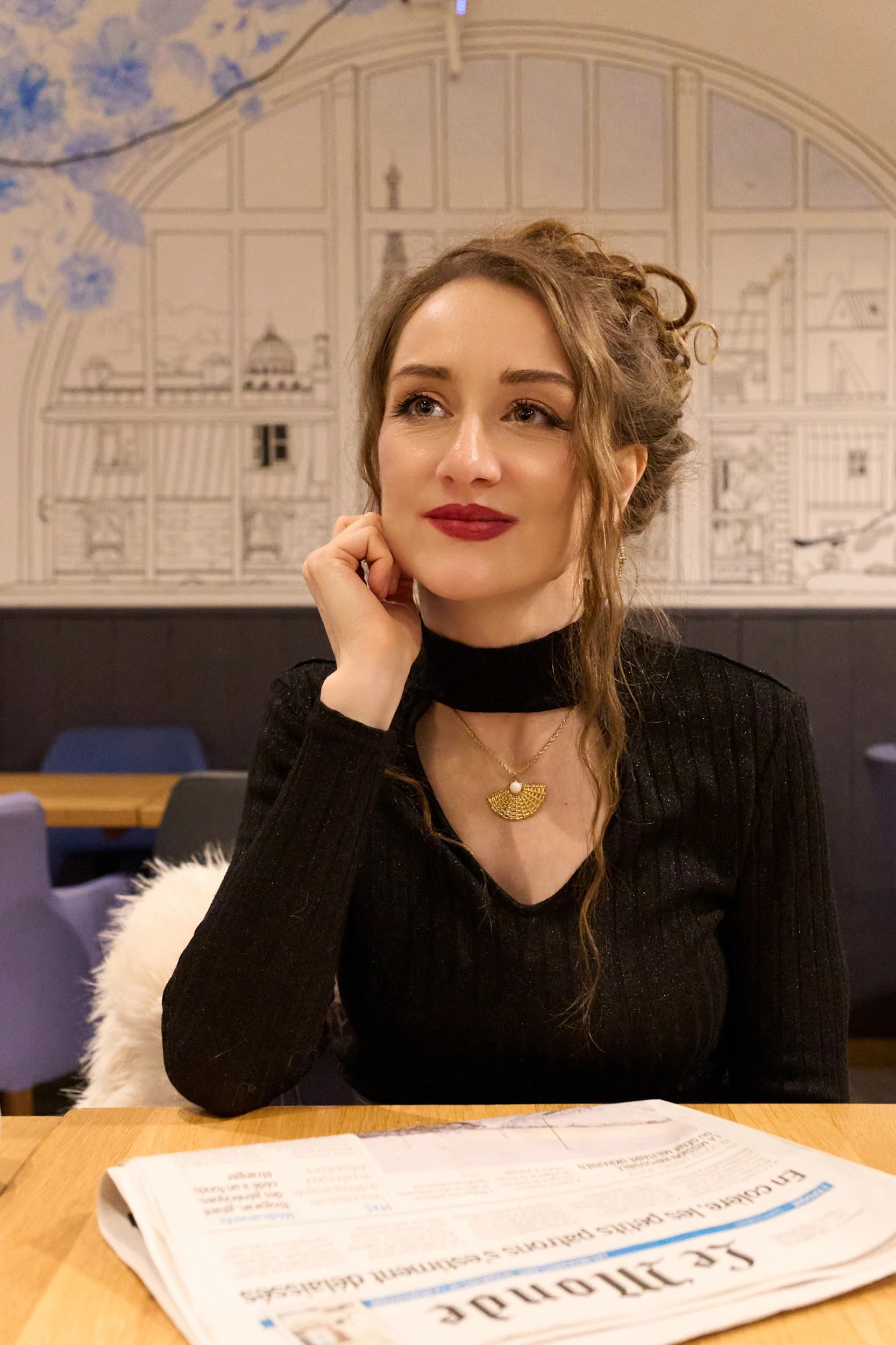 Novidade internacional na Comunidade FM, Anastasia lança single.